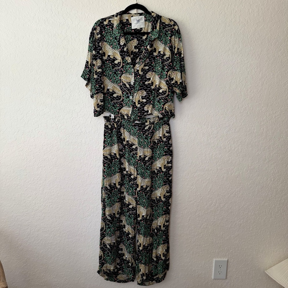 Print Fresh Womens Pajama Set Small BAGHEERA Leopard Cheetah‎ Anthropologie